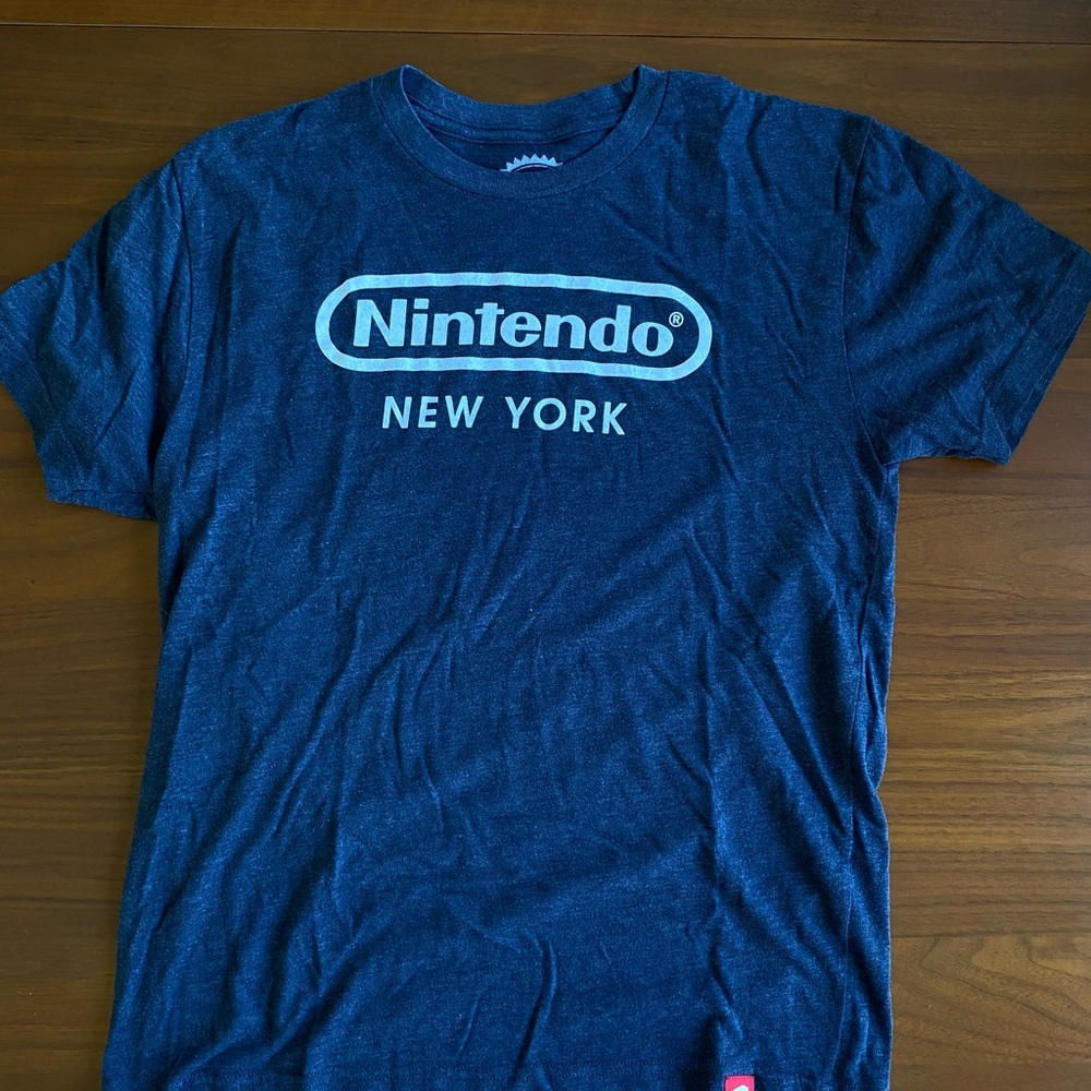 Nintendo - New York Shirt (M)